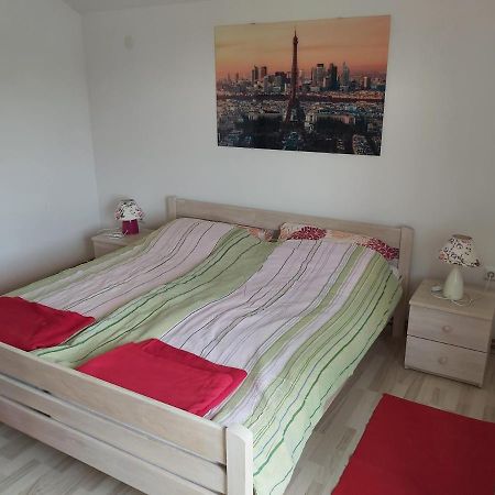Apartments Krapec3 Jezdovec Ngoại thất bức ảnh